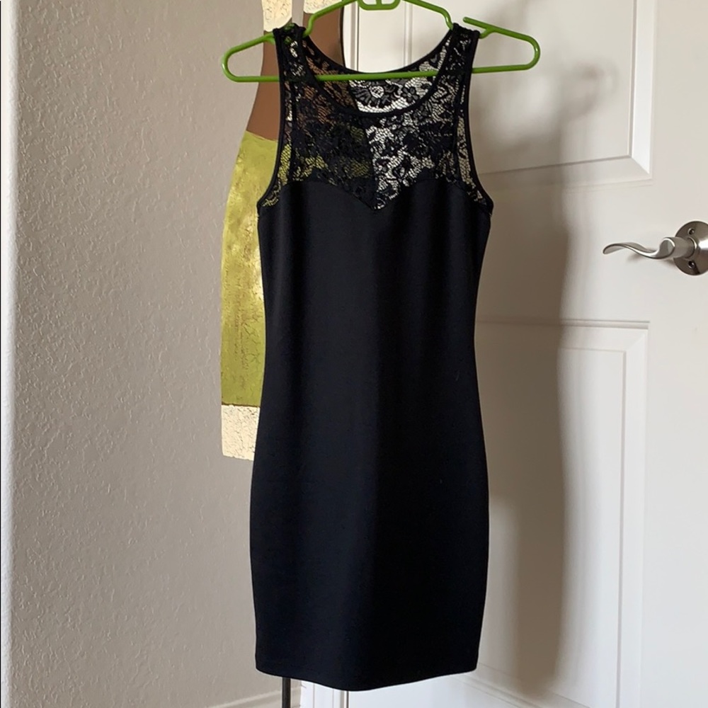 Flattering black body-con dress